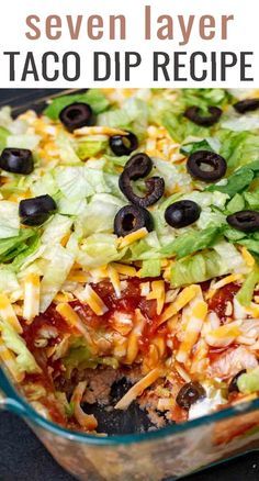 Serve this classic Seven Layer Taco Dip at your next fiesta. This no bake party dip has all the Mexican flavors...including guacamole! via @tastesoflizzyt Best Taco Dip, Best Taco Dip Recipe, Easy Taco Dip, Seven Layer Taco Dip, Layer Taco Dip, Taco Dip Easy, 7 Layer Taco Dip, Layered Dip Recipes, Taco Dip Recipe