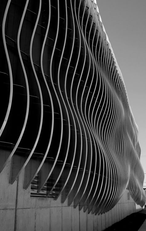 Wavy Facade Architecture, Wavy Wall, Mall Facade, Urban Analysis, Parametric Architecture, Parametric Design, Diagram Architecture, Building Facade, Facade Architecture