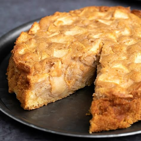 Gluten Free Dairy Free Apple Cake, Gluten And Dairy Free Apple Cake, Gf Apple Cake Recipe, Gluten Free On A Shoestring Recipes, Gluten Free Apple Spice Cake, Gluten Free Apple Cake Recipe, Gf Apple Desserts, Gf Apple Cake, Apple Recipes Gluten Free