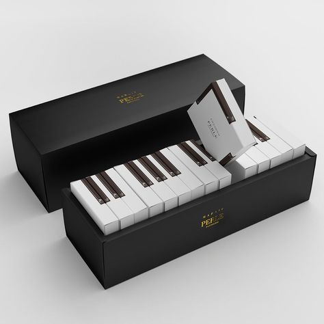 The Dieline Awards 2017: MARAIS Piano Cake Packaging | Dieline Piano Cake, Chocolate Packaging Design, Japanese Packaging, Luxury Packaging Design, Desain Editorial, Packaging Ideas Business, Cake Packaging, Cool Packaging, Branding Design Packaging