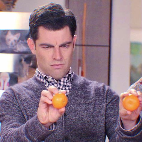 New Girl Aesthetic, Winston Schmidt, Winston New Girl, Schmidt New Girl, New Girl Memes, New Girl Characters, Rowley Jefferson, Max Greenfield, Nick And Jess