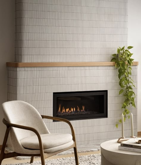 Linear Fireplace Ideas, Midcentury Modern Fireplace, Fireplace Media Wall, Fireplace Alcove, Tiled Fireplace Wall, Tile Around Fireplace, Mid Century Modern Fireplace, Stone Mantle, Minimalist Fireplace