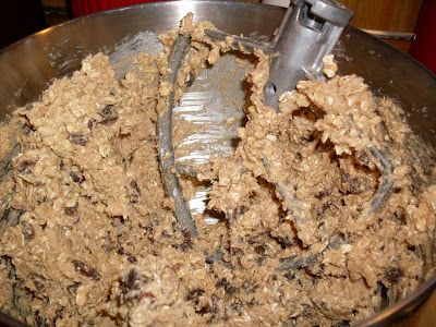 Freezer Cookies Recipes, Freezer Cookie Dough, Freezing Cookies, Oatmeal Cookie Dough, Whole Wheat Recipes, Freezer Breakfast Meals, Freezer Cookies, Monday Recipes, Wheat Recipes