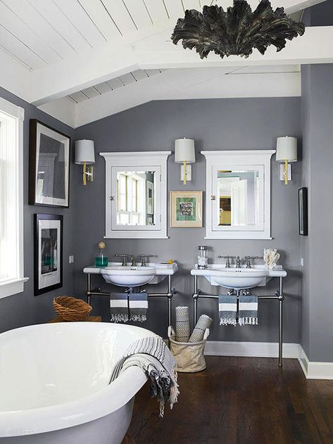 Cool Gray   Crisp White                         Contrast is the name of the game in this bathroom, where cool gray walls mingle with crisp white trim and furnishings. The rich wall color creates a luxurious environment that's perfect for relaxing after a long day. Shimmering chrome fixtures echo the wall color. Relaxing Color Schemes, Perfect Grey Paint, Open Bathroom, Gray Walls, Bad Inspiration, Grey Room, Design Del Prodotto, Grey Bathrooms, Style At Home