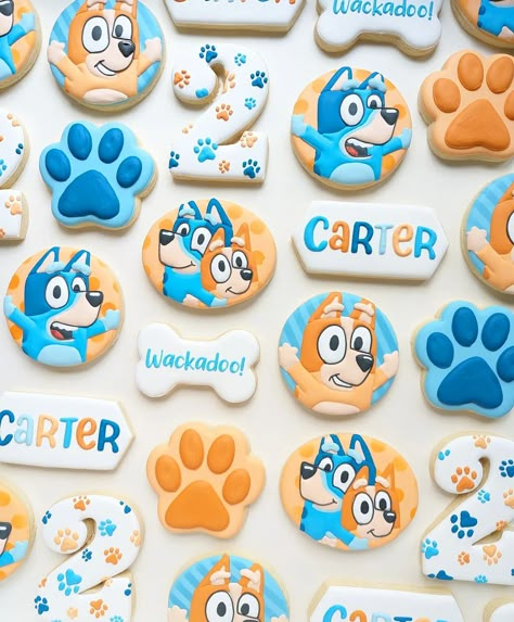 Bluey 1st Birthday Cookies, Bluey Sugar Cookies Girl, Bluey Bingo Cookies, Diy Bluey Cookies, Food Ideas For Bluey Party, Bluey Birthday Party Cookies, Bluey Cake 2nd Birthday, Bluey Royal Icing Cookie, Bluey Birthday Cake 4