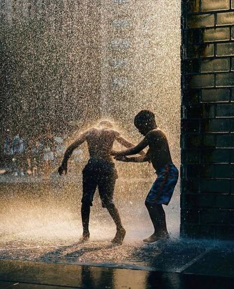 Playing In The Rain, Street Photography Tips, Human Photography, Photography Themes, Street Portrait, Boys Playing, Street Photographers, Street Photo, Urban Photography