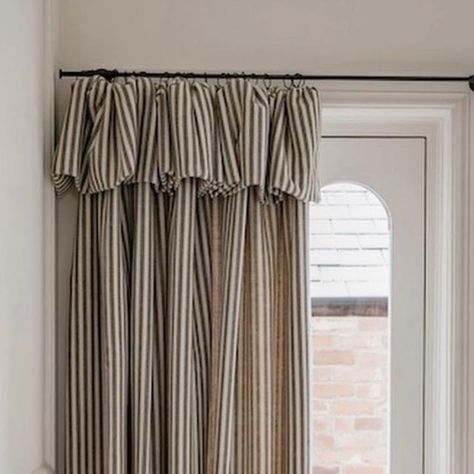 Curtains Over Door, Hallway Curtain Ideas, Back Door Curtains, Curtain Instead Of Door, Curtain Front Door, Front Door Curtain, Tori Murphy, Different Curtain Styles, Front Door Curtains