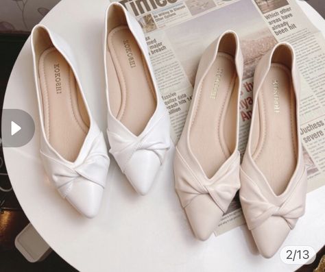 Elegant Wedding Dress Mermaid, Classy Footwear, Classy Flats, Casual Shoes Women Flats, Cute Shoes Heels, Shoes Heels Classy, Look Formal, Dressy Shoes, Embroidery Shoes