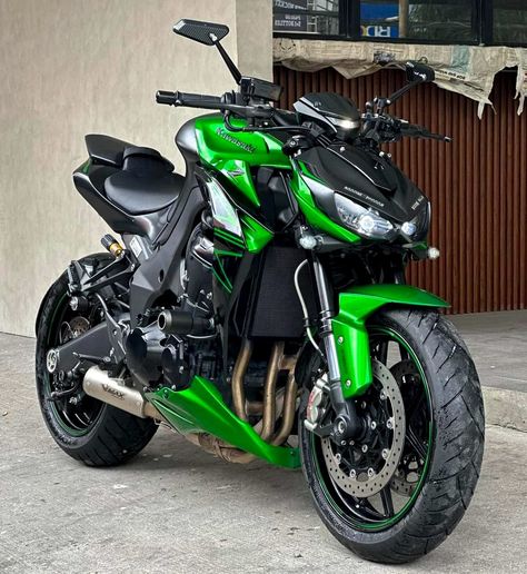 @z1000_kawasaki_ official Z 900 Kawasaki, Z1000 Kawasaki, Beginner Motorcycle, Cowboy Nails, Ninja Bike, Tmax Yamaha, Z 800, Kawasaki Motorcycle, Z 1000