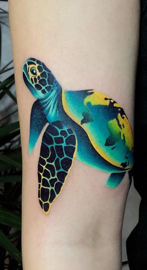 Turtle Tattoo Color, Hawaii Turtle Tattoo, Vivid Tattoos, Tattoo Tortuga, Cute Turtle Tattoo, Hai Tattoo, Beachy Tattoos, Turtle Tattoos, Pink Machine