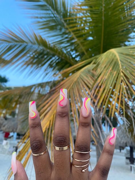 Trip Nails Summer, Colorful Wavy Nails, Tropical Vacation Nails Long, Vacation Design Nails, Colourful Vacation Nails, Bahama Vacation Nails, Summer Nails On Black Women, Bright Summer Acrylic Nails Coffin Short, Acrylic Nail Ideas For Beach Vacation