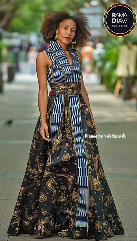 Modern Kimono Fashion, Senegal Fashion, Corporate Dress, African Maxi Dresses, African Fashion Ankara, African Fashion Women Clothing, African Traditional Dresses, African Print Dresses, Kitenge