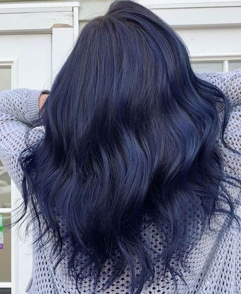 Denim Hair is Trending Amid Pantone’s Classic Blue Color of the Year Choice Dark Indigo Hair, Indigo Blue Hair, Indigo Hair Color, Blue Hair Colour, Denim Blue Hair, Blue Hair Color Ideas, Indigo Hair, Blue Hair Color, Navy Blue Hair