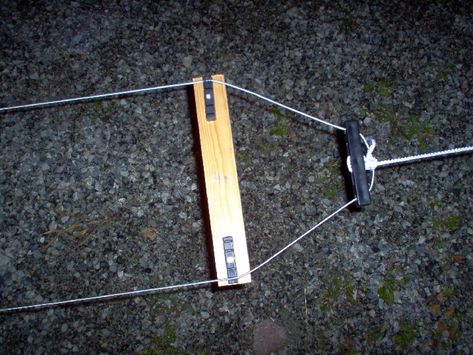 Folded Dipole Ham Radio Equipment, Dipole Antenna, Emergency Radio, Ham Radio Antenna, Learning Projects, Tactical Survival, Cb Radio, Radio Antenna, Amateur Radio