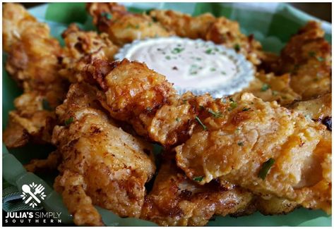 Pickle Fried Chicken Tenders Dill Pickle Brine Recipe, Pickle Fried Chicken, Best Southern Fried Chicken, Crispy Fried Chicken Breast, Chicken Breast Tenders, Dill Pickle Juice, Chicken Chili Crockpot, Brine Chicken, Fried Chicken Tenders