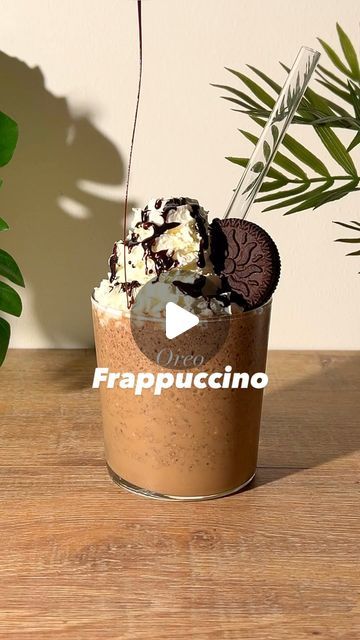 Coffee Recipes & more on Instagram: "Oreo Frappuccino 🤎🍦 Recipe 👇🏼
.
Recipe:
- blend ice with 120ml / 4oz milk of your choice, 4 Oreo cookies and an espresso shot
- fill it to your cup
- garnish with whipped cream, chocolate sauce and an Oreo cookie
.
That’s it. Enjoy!😁
.
.
.
#icedcoffee #icedlatte #frappuccino #oreo" Oreo Frappuccino Recipe, Oreo Coffee, Oreo Frappuccino, Blended Coffee Recipes, Whipped Cream Chocolate, Frappuccino Recipe, Espresso Shot, Oreo Cookie, Iced Latte