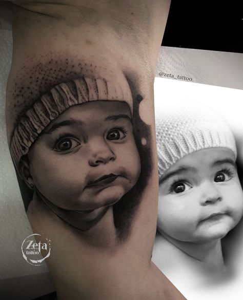 Mini Portrait Tattoo, Baby Portrait Tattoo, Zeta Tattoo, Potrait Tattoo, Father Tattoos, Tattoo Posters, Tattoo Face, Chicano Art Tattoos, Pelo Afro