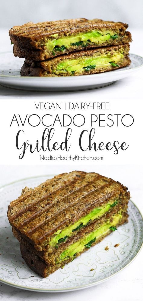 Vegan Avocado Pesto Grilled Cheese Almond Butter Raspberry Toastie #glutenfree #vegan Burrito Vegan, Pesto Grilled Cheese, Pesto Vegan, Avocado Dessert, Avocado Pesto, Dessert Aux Fruits, Tofu Scramble, Makanan Diet, Vegan Sandwich