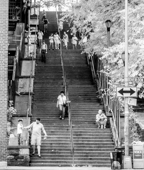 The infamous Washington Heights stars that connect Broadway to Park Terrace.  Walked these all the time. Washington Heights Nyc, Prospect Heights Brooklyn, Nyc Picture Ideas, Hudson Yards Nyc Photography, Nyc Projects, Upper Manhattan, Woolworth Building Nyc, New York City Pictures, Broadway Nyc