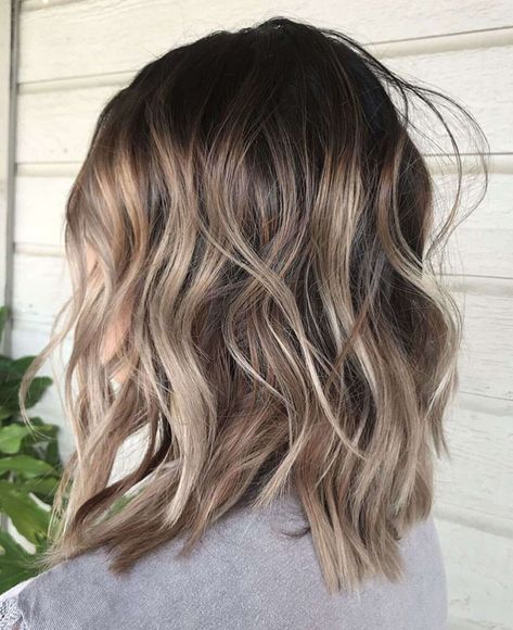 Ashy Bronde Lob Medium Brown Balayage Ashy, Fall Balayage Medium Length Hair, Ashy Brown Hair Medium Length, Short Ashy Hair, Bronde Balayage Medium Length Hair, Bayalage Medium Length, Balyage Blonde Mid Length Brunette, Cool Balayage Hair, Blonde Dimensional Hair Balayage