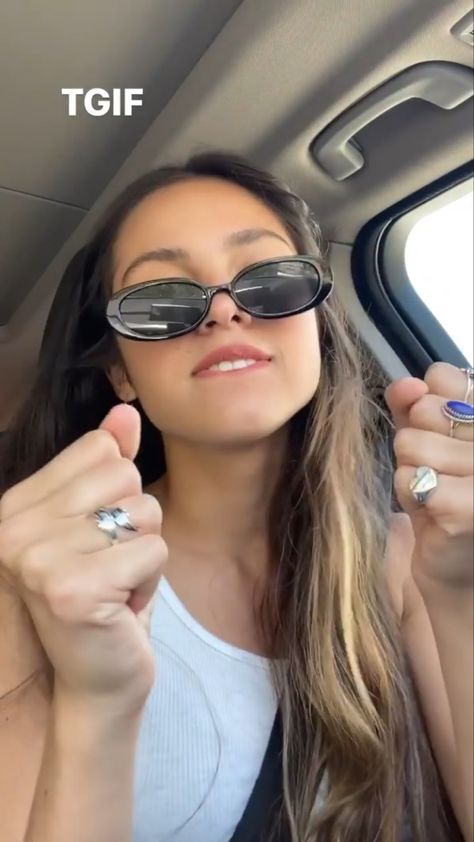 Olivia Rodrigo Instagram Stories, Liv Rodrigo, Baby Olivia, Mirrored Sunglasses Women, Olivia Rodrigo, Lady And Gentlemen, Tgif, Girl Crush, Blonde Girl