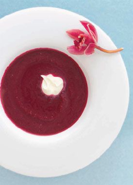 Beetroot Apple Soup recipe Apple Soup Recipes, Souper Bowl, Savory Apple Recipes, Horseradish Cream, Apple Soup, Beet Soup, Chilled Soup, Beet Recipes, Cleanse Recipes