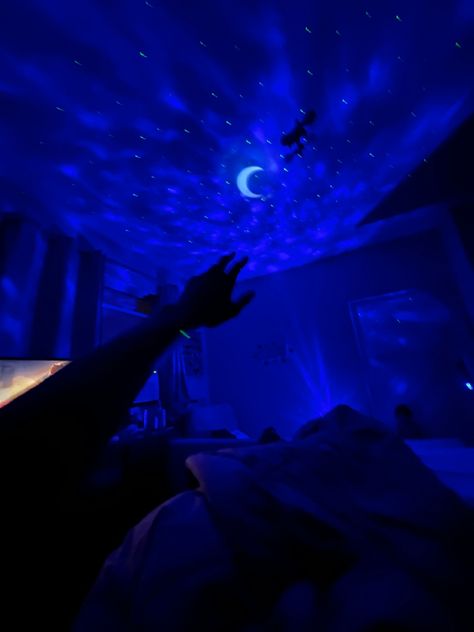 Led Lights Bedroom Blue, Neon Blue Bedroom Aesthetic, Neon Blue Room Aesthetic, Led Blue Lights Room, Blue Led Aesthetics, Dark Blue Led Lights Aesthetic, Night Person, Dream Studio, Room Redesign