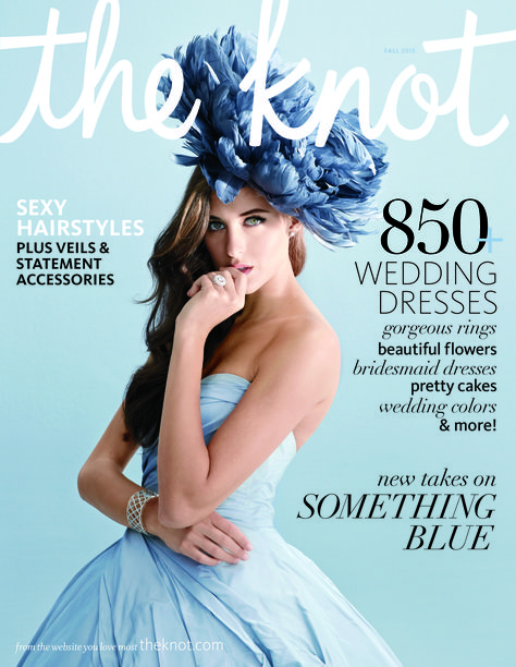 The monochromatic color scheme works very well in this magazine cover. The different shades of blue are very appealing, and the blue theme ties into the words on the magazine "new takes on something blue," which connects to the "something borrowed, something blue" phrase that is associated with weddings. I think this magazine cover is nice and simple, unlike other covers with too many words.This cover appeals to brides, or engaged women who are looking for ideas for their wedding. Blue Magazine, Hairstyles For Gowns, Fashion Magazine Layout, Bride Magazine, Lgbtq Wedding, Magazine Cover Design, Dress Cake, Wedding Dress Accessories, Bridesmaid Flowers