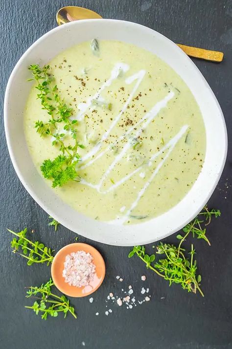 Asparagus Leek Soup, Broccoli Leek Soup, Cream Of Asparagus, Leeks Soup Recipes, Cream Of Asparagus Soup, Creamed Asparagus, Leek Recipes, Creamy Asparagus, Potato Leek Soup