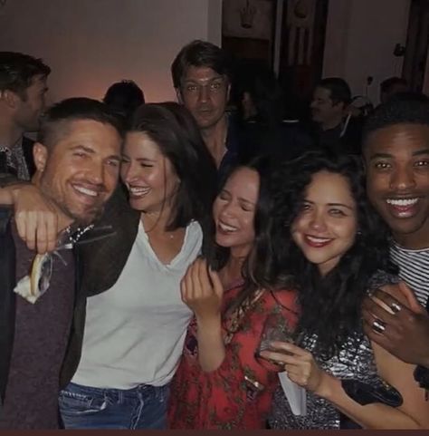 Alma on Twitter: "This pic though 🥺 https://t.co/lYLUqXZiGT… " Mercedes Mason, Alyssa Diaz, Gareth David Lloyd, Eric Winter, Best Tv Series Ever, Cop Show, The Rookie, Simple Baby Shower, Nathan Fillion