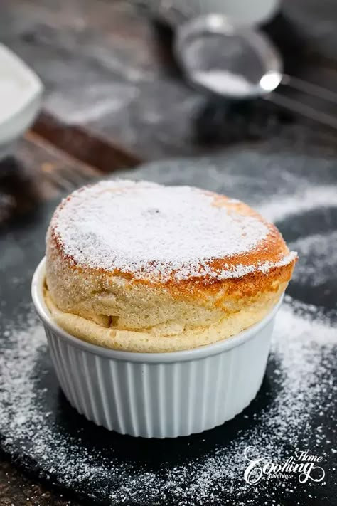 Vanilla Soufflé: A delicate cloud of fluffy perfection infused with the sweet aroma of vanilla, offering a heavenly culinary experience with every spoonful. Dessert Souffle Recipes, Vanilla Cremeux Recipe, Fancy French Desserts, Vanilla Souffle Recipes, Dessert Souffle, Fluffy Food, Fluffy Desserts, Bumble Nums, Vanilla Souffle