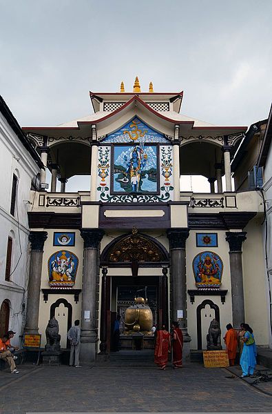 Pashupatinath Temple - Wikipedia, the free encyclopedia Pashupatinath Temple, Nepal Culture, Ancient Indian Architecture, Everest Base Camp Trek, Landlocked Country, Nepal Travel, Shiva Photos, Lord Shiva Hd Images, Ghost Pictures