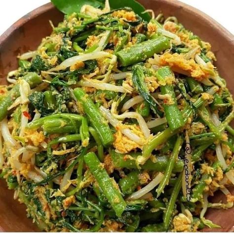 Urap Sayur, Sosis Solo, Asam Jawa, Indonesian Food, Seaweed Salad, Green Beans, Ethnic Recipes