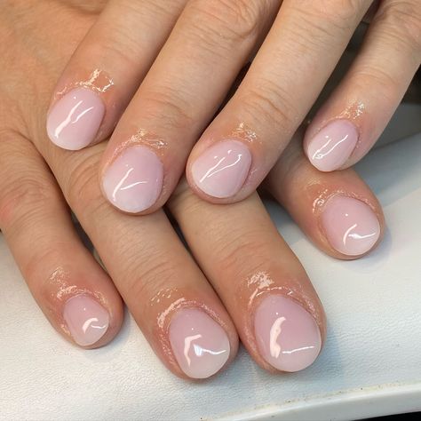 gorgeous ombré overlay 😻 #nails #boltonnailtech #caledon #nailart #naildesign #fallnails #bramptonnailtech #caledonnailtech #nailsoftheday #polygelnails #gtanailtech #polygel #polygelnailtech Overlay Nails, Polygel Nails, Nail Tech, Nail Inspo, Nail Designs, Nail Art, Nails, Nail Arts