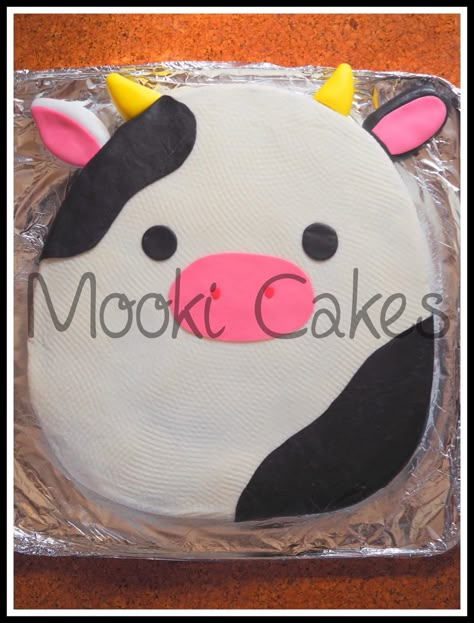 Squishmallow Pull Apart Cupcakes, Squishmallow Cupcake Cake, Easy Squishmallow Cake, Squish Mellow Birthday Cakes, Squish Mallow Cake, Squishmallow Birthday Cake Ideas, Diy Squishmallow Cake, Squishmallows Cake Ideas, Squishmallow Cupcakes