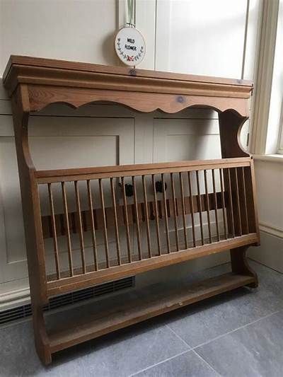 Large vintage pine plate rack / display wall mounted | in Dursley, Gloucestershire | Gumtree Diy Kitchen Plate Rack, English Cottage Plate Rack, English Plate Rack, Diy Plate Rack Cabinet, Plate Wall Shelf, Plate Rack In Kitchen, Wooden Plate Rack Wall, Kitchen Plate Rack Ideas, Antique Plate Rack