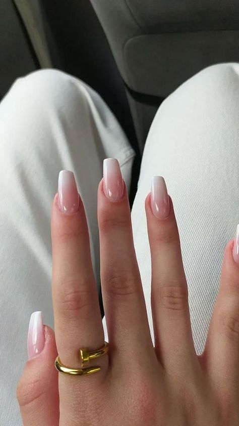 Square Blush Nails, Smooth Legs Aesthetic, Nude Nail Extensions, Smooth Legs, Beige Nails, Casual Nails, Blush Nails, Nail Extensions, Ombre Nails