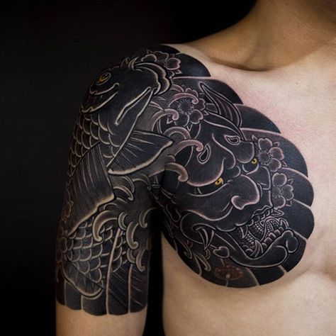 Japanese Tattoo by Haewall #Japanesetattoo #DarkJapanese #DarkTattoos #BlackTattoos #Haewall | May 19th 2016 | 24501 Hide Tattoo, Tato Irezumi, Tattoos Chest, Cover Tattoos, Bodysuit Tattoos, Tattoos Japanese, Tato Tradisional, Wrist Tattoo Cover Up, Tattoo Diy