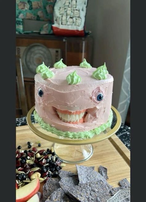 #cake#coquette#cute#aesthetic#birthday Creative Roasts, Cake Ugly, Goofy Cake, Brother Funny, Ugly Cakes, Funny Roasts, Texts Funny, Savage Texts, Clean Funny