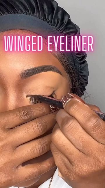 Makeup Melanin on Instagram: "Winged eyeliner with lash extensions can be difficult but if you use one hand to hold them down and the other to apply the winged liner it’ll make it a whole lot easier. Winged liner can add so much more drama to your look 😍♥️ • What do you guys think ?? • Tag a makeup lover!. 🌸 • Follow @makeupmelanin Follow @makeupmelanin For more looks like this 🌸 • credit: @jeriekaewing • Follow our other page @hairstylemelanin 🌸 • Click on the link in bio to subscribe to ou Eyeliner With Lash Extensions, Hairstyles Women, Winged Liner, Double Chin, Winged Eyeliner, Lash Extensions, Makeup Lover, Womens Hairstyles, Eyeliner