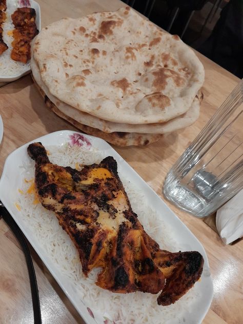 BBQ (Tandoori) spicy chicken with Rice and ( Naan) bread. Naan Bread, Chicken Rice, Spicy Chicken, Naan, Rice, Bread, Chicken