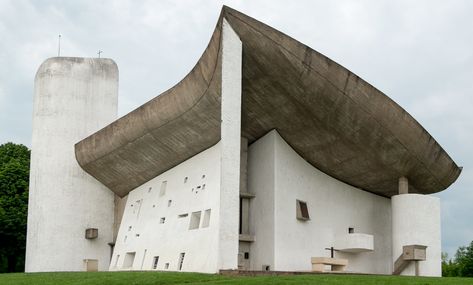 Chapelle (1955, archit. Le Corbusier) Notre-Dame-du-Haut à… | Flickr Ronchamp Chapel, Ronchamp Le Corbusier, Chapel Architecture, Organic Forms, Architecture Old, The Architect, A Ship, Brutalism, My Childhood