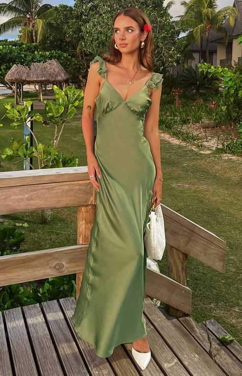 New Message Light Green Wedding Guest Dress, Light Green Bridesmaid Dress, Light Green Dress Outfit, Light Green Satin Dress, Light Green Formal Dress, Long Sundresses, Sage Green Outfit, Sage Green Dresses