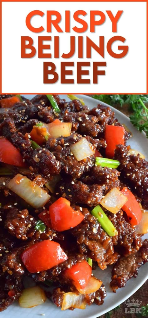 Beijing Beef, Sweet Spicy Sauce, Homemade Chinese Food, Crispy Beef, Asian Beef, Beef Strips, Chinese Cooking Recipes, Fried Beef, Easy Chinese Recipes