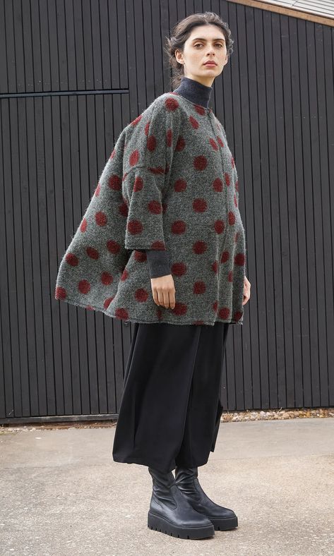 Hermione Jacket - Plümo Ltd Layers Outfit, Cosy Outfit, Balloon Pants, Layered Fashion, Knitwear Fashion, Diy Sewing Clothes, Modest Fashion Outfits, Jacket Pattern, Autumn Outfit