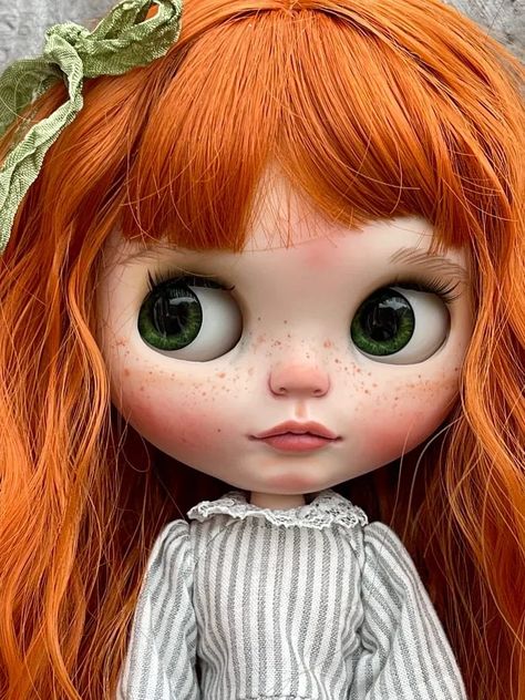 Ginger Hair Bangs, Blythe Dolls For Sale, Hair Bangs, Custom Blythe, Ginger Hair, Blythe Doll, Brown Eyes, Blythe Dolls, Hairstyles With Bangs