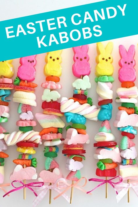 Easter Candy Kabobs Peeps Kabobs Sticks, Easter Lollipop Ideas, Lolly Skewers, Easter Kabobs, Candy Kebobs, Easter Marketing Ideas, Easter Candy Kabobs, Easter Treats To Sell, Easter Candy Ideas