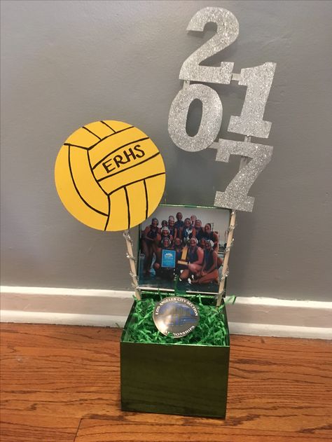 Eagle Rock Water Polo a centerpiece by Lisa S. Water Polo Party Decorations, Water Polo Decorations, Water Polo Senior Night Gift Ideas, Water Polo Senior Night, Senior Night Gift Ideas, Volleyball Decorations, Polo Ideas, Swim Banquet, Water Polo Girls