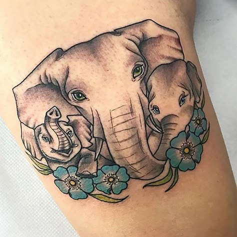 Elephant Tattoo Ideas, Elephant Family Tattoo, Baby Elephant Tattoo, Mandala Elephant Tattoo, Cute Elephant Tattoo, Elephant Tattoo Design, Mommy Tattoos, Family Tattoo, Best Tattoos For Women