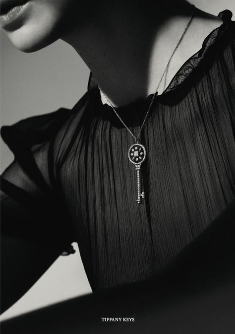 Tiffany & Co. Celebrates Legendary Designs in New Fall 2016 Campaign | SENATUS Diamond Campaign, Tiffany Key Necklace, Tiffany Gifts, Key Necklaces, Tiffany Key, Grace Coddington, Key Jewelry, Key Necklace, Elle Fanning